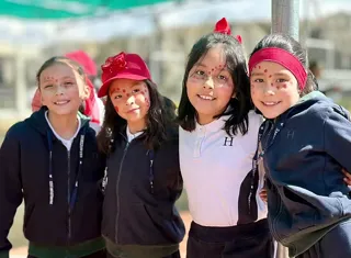 Alumnas del Colegio Horizontes en una actividad de formación integral